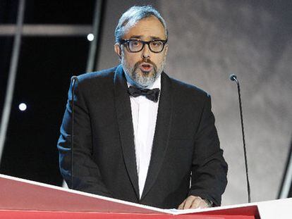 El presidente de la Academia de Cine, Álex de la Iglesia, durante su discurso en los Premios Goya 2010