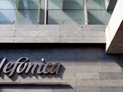 Telefónica gastará 2.900 millones en su ajuste voluntario de plantilla en España