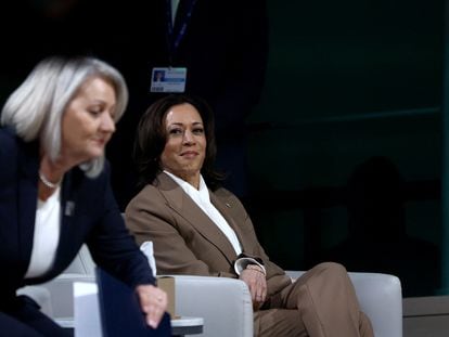 La vicepresidenta de Estados Unidos, Kamala Harris, en un acto en la COP28 de Dubái.
