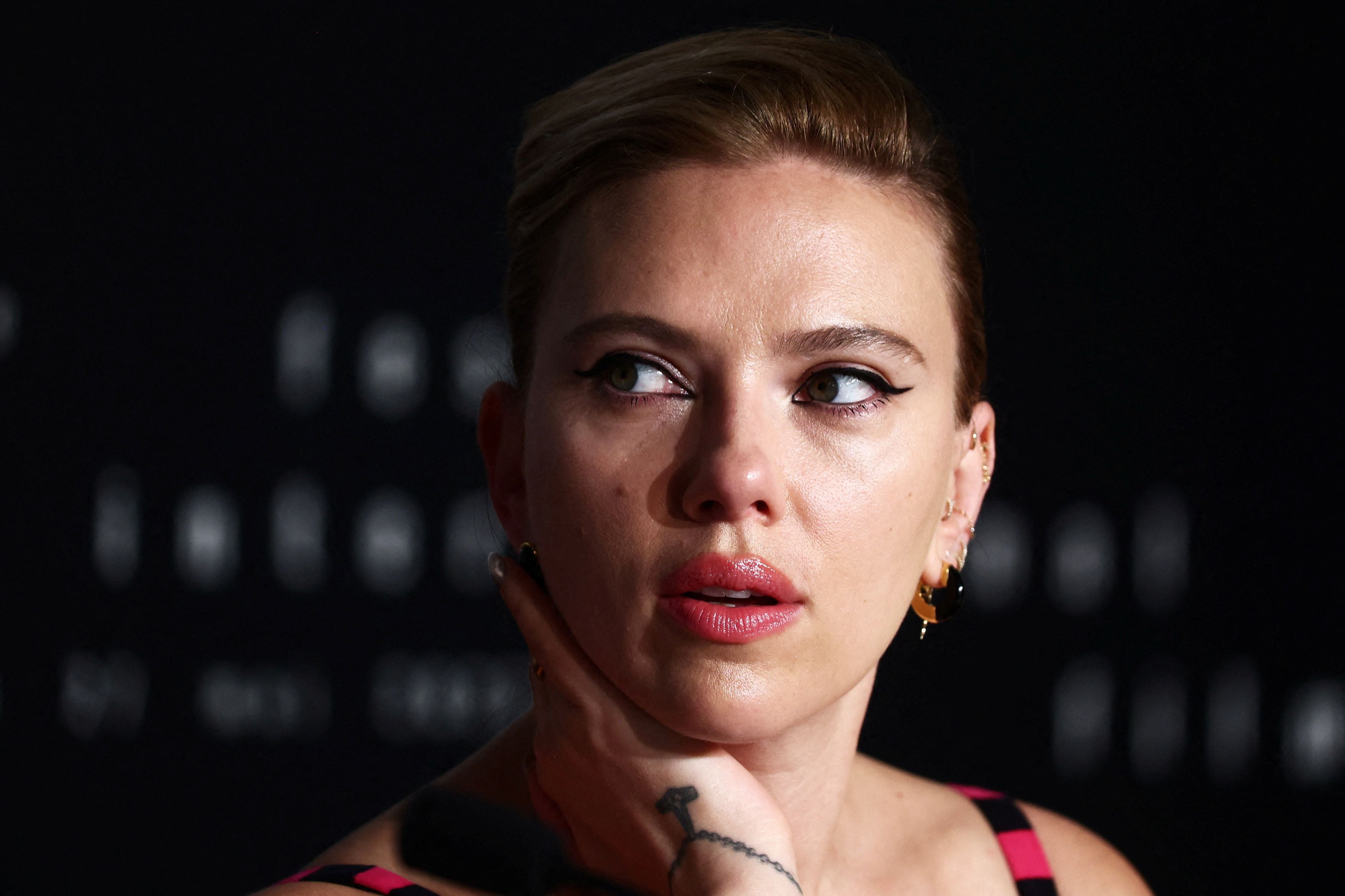 Scarlett Johansson no permitió que ChatGPT usara su voz, pero OpenAI lo hizo igualmente: “Me enfadé, no podía creerlo”