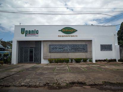 Vista de la fachada del edificio de la Unión de Agropecuarios de Nicaragua (Upanic), en Managua (Nicaragua).