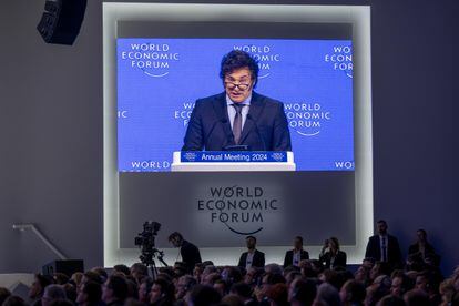 El público del Foro Económico de Davos escuchaba este miércoles el mensaje de Javier Milei. 