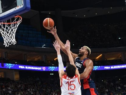 Gobert, ante Sanli.