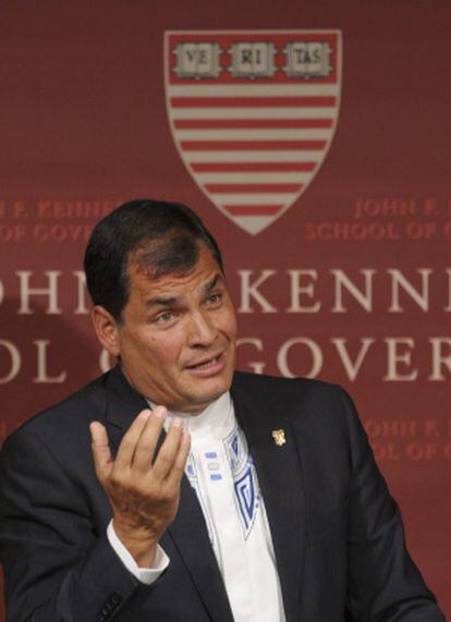 El presidente ecuatoriano, Rafael Correa, durante su conferencia en Harvard.