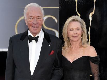 La pareja de actores Christopher Plummer y Elaine Taylor, en Los Oscar enn 2013.