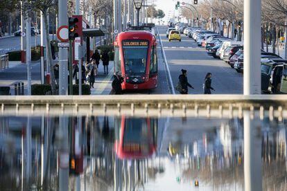 Metro Ligero a su paso por Boadilla del Monte.