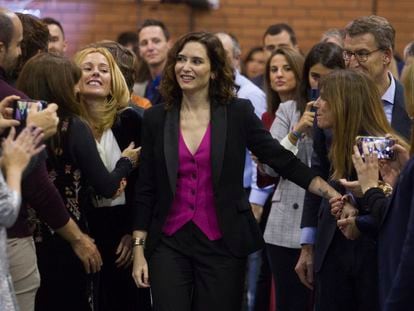 La presidenta de la comunidad de Madrid, Isabel Díaz Ayuso, durante la cena de Navidad del PP madrileño, el lunes.
