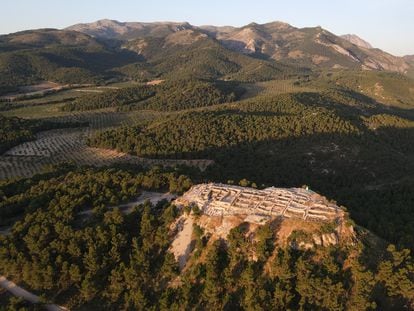 Vista aérea del asentamiento argárico de La Almoloya (Murcia).