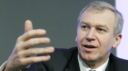 Yves Leterme, en una rueda de prensa en Bruselas en 2011.