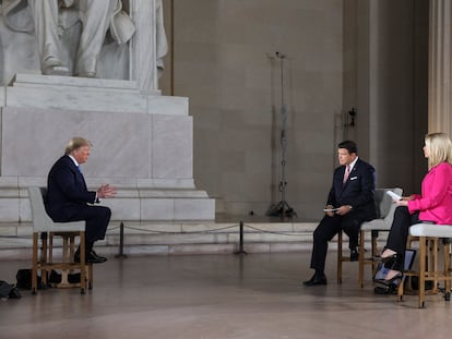 Donald Trump, en una entrevista en Fox News en el memorial Lincoln, este lunes.