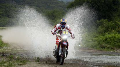 Barreda durante la tercera etapa del Dakar.