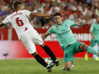 James Rodríguez (d), ante Carriço.