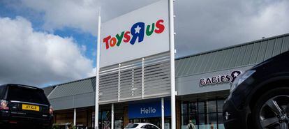 Toys &#039;R&#039; Us Files For Bankruptcy