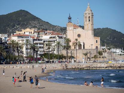 Sitges, una de las localidades que protagonizará la serie de este verano de EL PAÍS Catalunya.