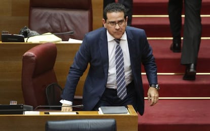 El portavoz del PP, Jorge Bellver, durante el pleno de las Cortes Valencianas.