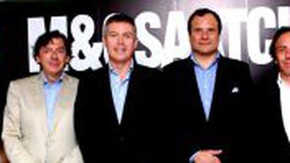 Jose Manuel Ru&iacute;z de Clavijo, director general de servicios al cliente de M&amp;CSaatchi Madrid., C&eacute;sar Garc&iacute;a, director general creativo de M&amp;CSaatchi Madrid., Moray MacLennan, CEO de M&amp;CSaatchi Mundial, Vicente Hern&aacute;ndez, CEO de M&amp;CSaatchi Madrid y Carlos Ru&iacute;z de Clavijo, director general de M&amp;CSaatchi Madrid. 