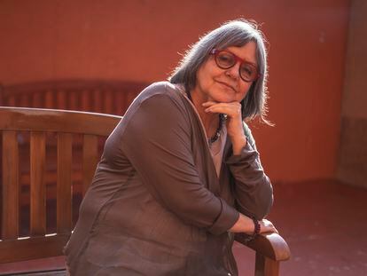 La escritora chilena Diamela Eltit durante la Feria Internacional del Libro de Guadalajara.