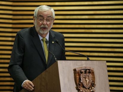 Impugna UNAM suspensión que impedía resolver plagio de Yasmín Esquivel –  Contraste, Política y Sociedad