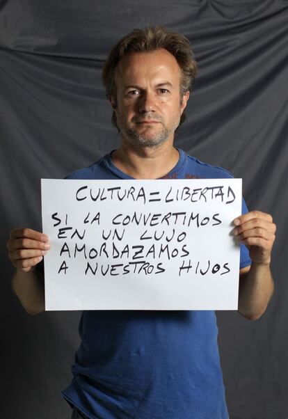 Actor. 41 años. Está en paro. Asegura que no tiene un “horizonte claro” y que no se puede aguardar al otoño: “El problema lo tenemos ya hoy".