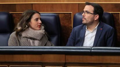 Los ministros Irere Montero y Alberto Garzón, este martes en el Congreso.