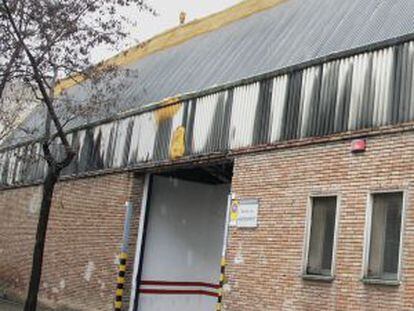 Accesos a la fábrica de Rocalla en Castelldefels.