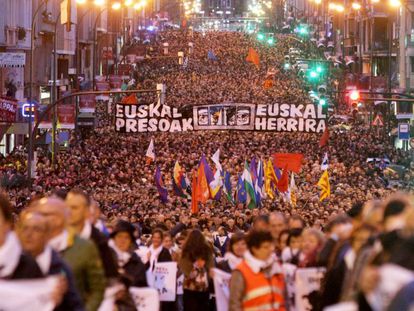 Una manifestaci&oacute;n en Bilbao contra la dispersi&oacute;n de los presos de ETA, el pasado 9 de enero.
