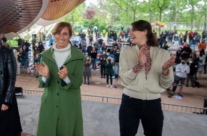 Mónica García y Rita Maestre en un acto de campaña para hablar de feminismo este domingo en Madrid.