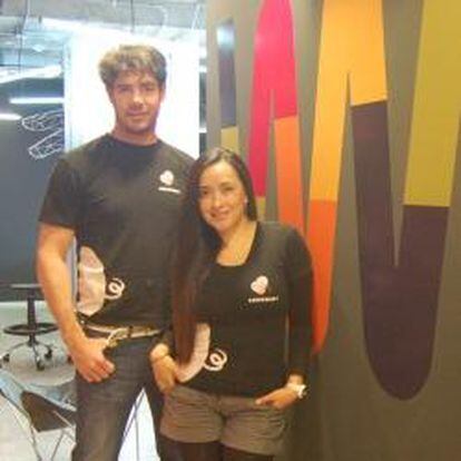 Pablo Ambram y Maritza Lanas, fundadores de AgentPiggy.