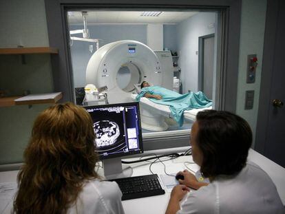 Escáner en la sección de medicina nuclear del hospital Provincial de Castellón.
