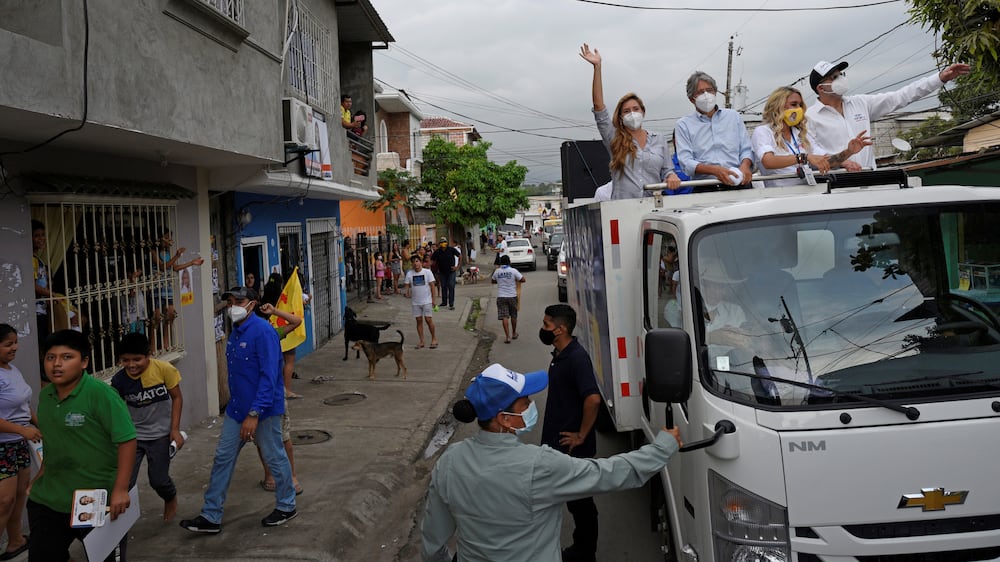 Ecuador launches one-off elections on probation and a probable second-round pick |  International