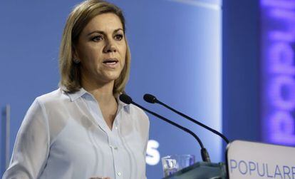 María Dolores de Cospedal, durante una rueda de prensa este mes.