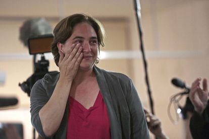 Ada Colau, durante la rueda de prensa posterior a conocer los resultados que le permiten ser alcaldesa de Barcelona.