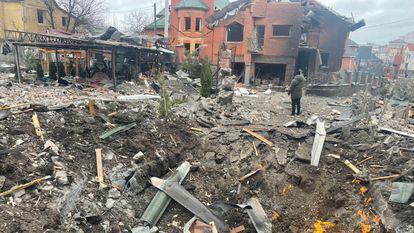 Edificios dañados tras un ataque aéreo en Bila Tserkva, el sábado.