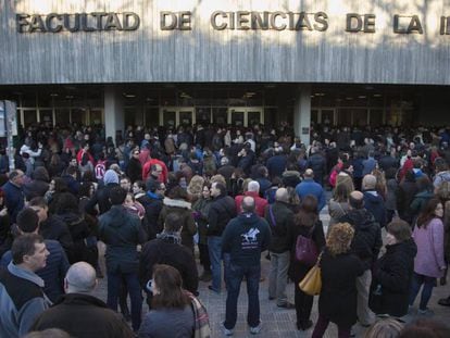 Candidatos a las plazas de administrativo este sábado en Madrid.
