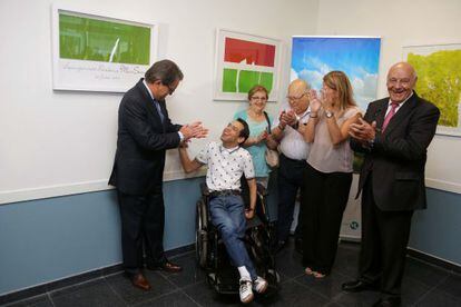 El presidente Artur Mas y la vicepresidenta Neus Munt&eacute;, ayer en la inauguraci&oacute;n de la residencia Mas Saur&oacute;