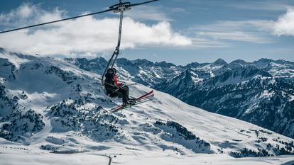 Estación de Baqueira Beret, en el Val d'Aran en el Pirineo Catalán.