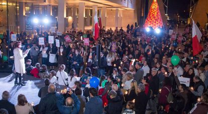 Miriam Sciberras interviene en una marcha antiabortista en Malta, el pasado diciembre.