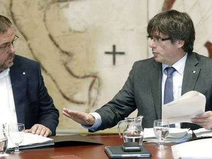 Oriol Junqueras, vicepresidente del Govern catalán, y Carles Puigdemont, presidente de la Generalitat.