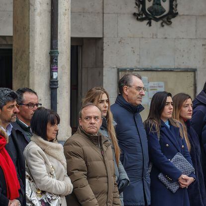 Minuto de silencio en Burgos este lunes, en homenaje al joven asesinado el fin de semana.