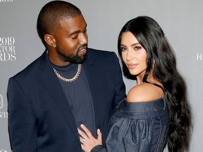 Kim Kardashian y Kanye West, durante una entrega de premios en noviembre de 2019.