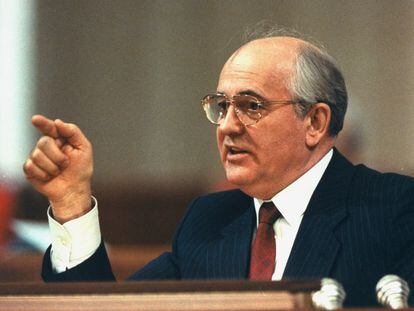 Gorbachov, durante un discurso, en mayo de 1989.