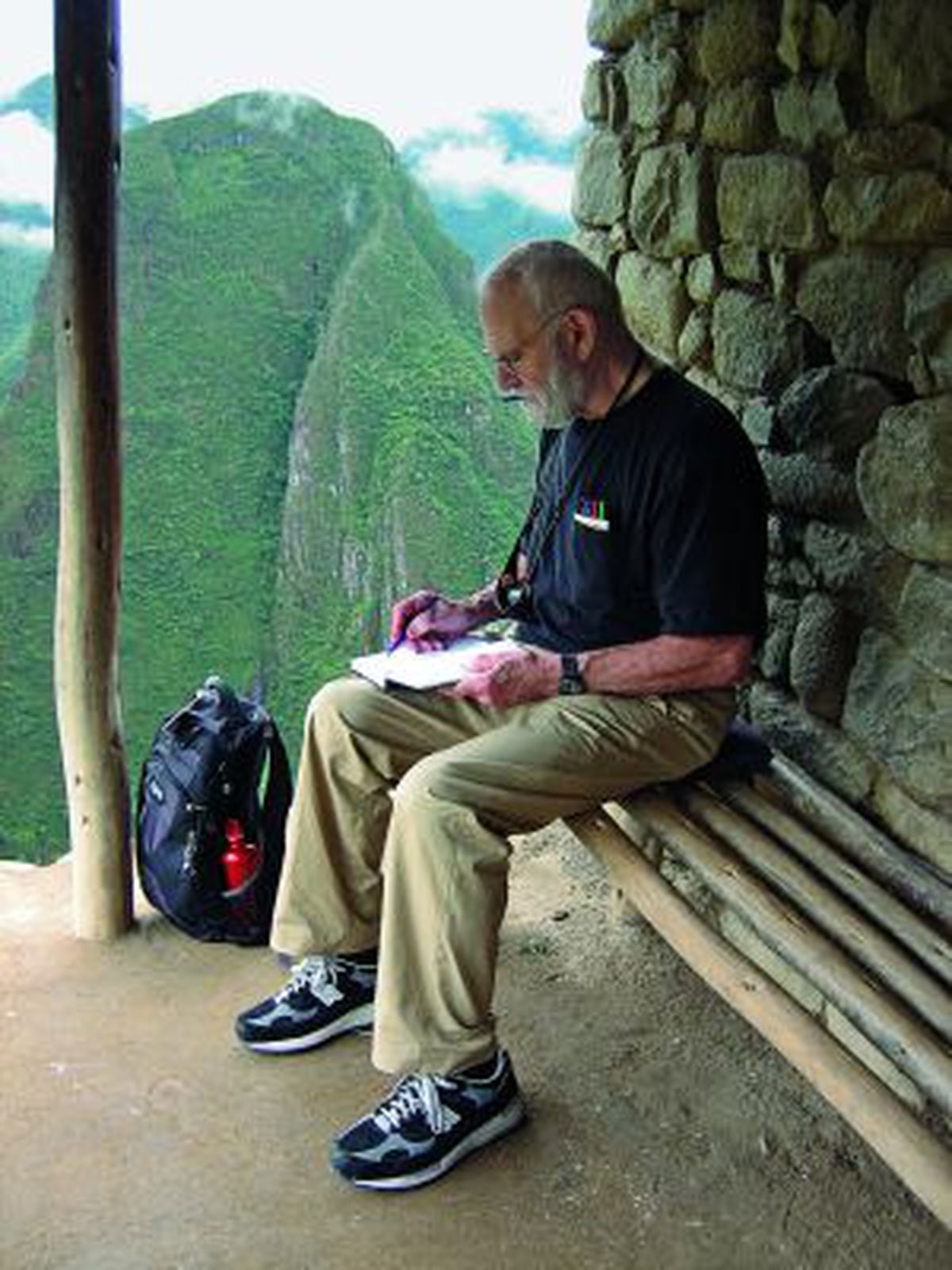 El hombre que confundió a su mujer con un sombrero, de Oliver Sacks - La  piedra de Sísifo