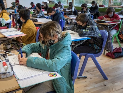 Una clase de primero de la ESO en un centro educativo valenciano a finales de diciembre.