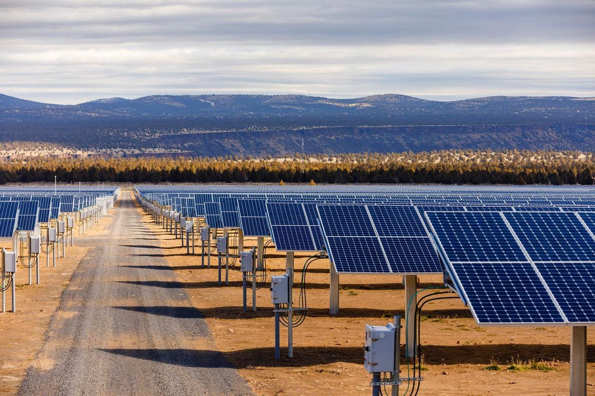 Avangrid signs contract to supply solar power to Meta, Texas |  Economy