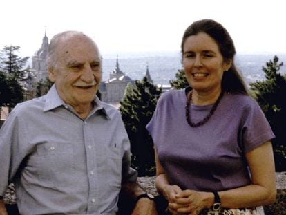 Francisco Ayala y Carolyn Richmond, en El Escorial, en 1992.