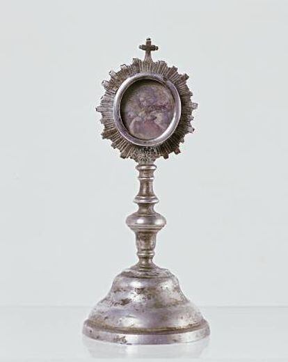Reliquiari de Sant Joan Baptista de plata, segle XIX, procedent del monestir de Sixena.
