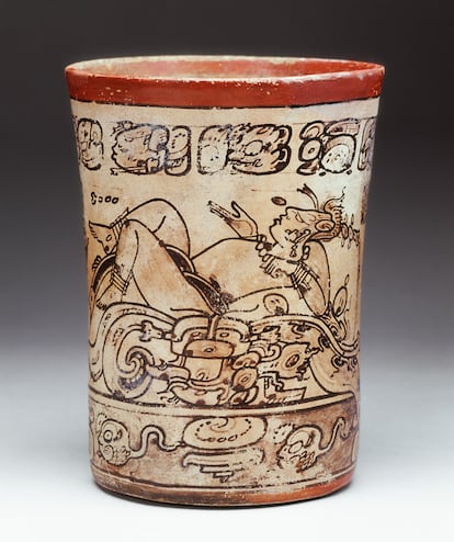 Vaso de estilo códice de Campeche, México.