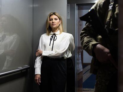 Olena Zelenska, fotografiada el 5 de julio en las Oficinas Presidenciales en el centro de Kiev.