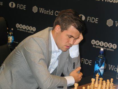 Magnus Carlsen, al inicio de la undécima partida