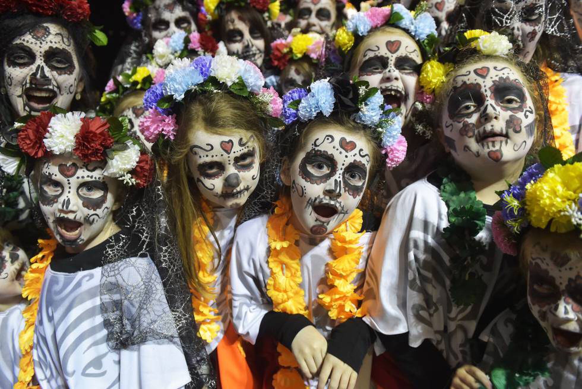 Halloween: 20 lugares donde las celebraciones a los muertos están muy vivas  | El Viajero | EL PAÍS